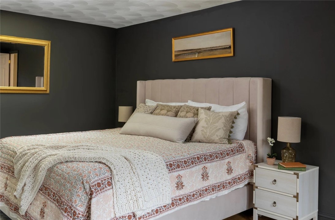 1121 Tillinghast Road