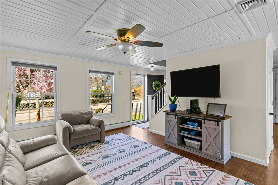 112 Greenwich Avenue