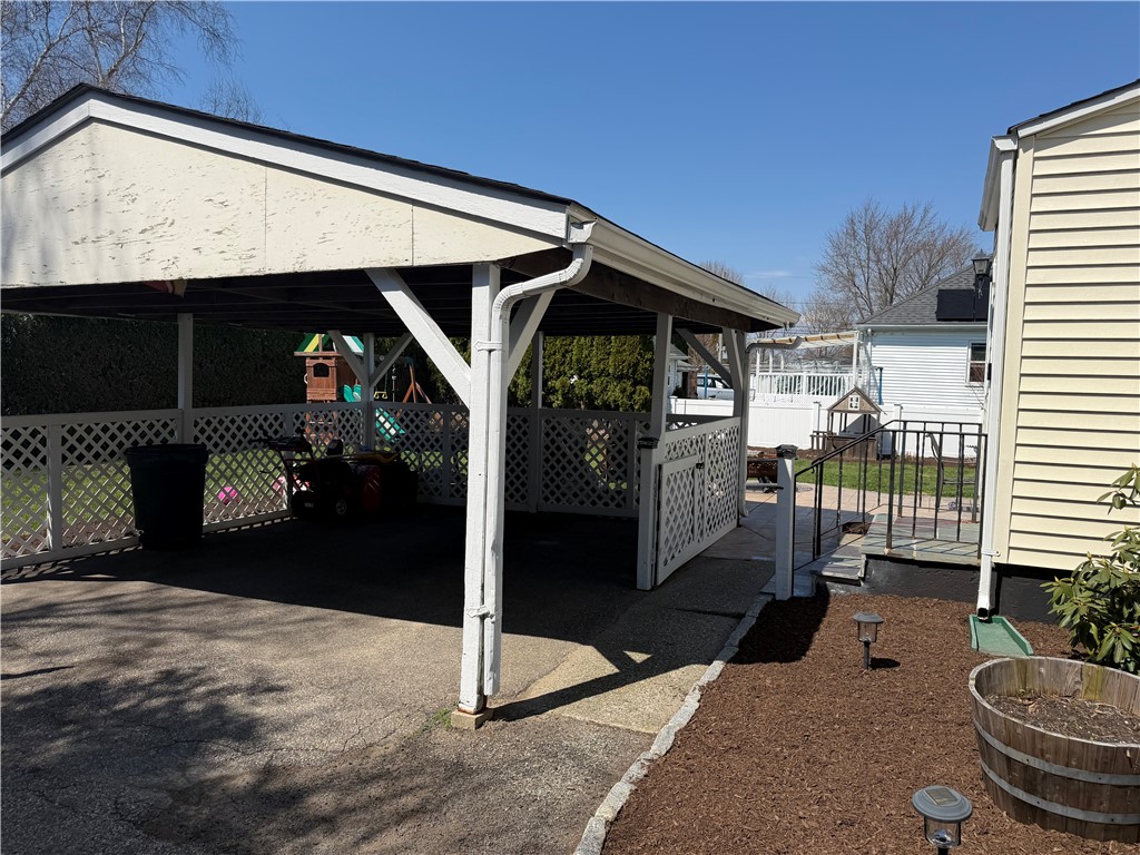 433 Metacom Avenue