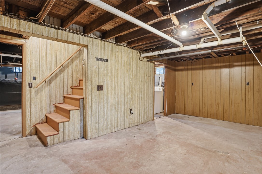 251 West Shore Road