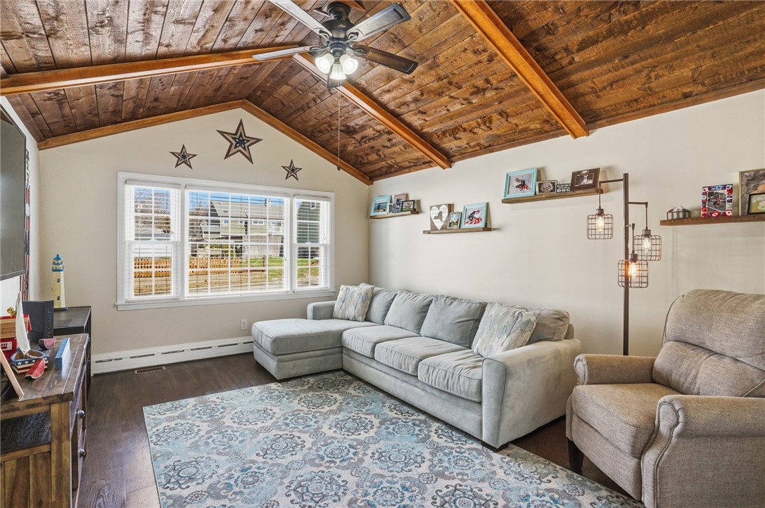 6 Rosita Avenue