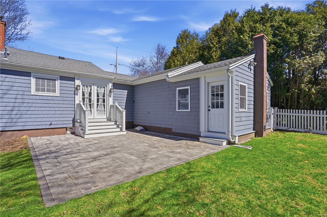 6 Rosita Avenue