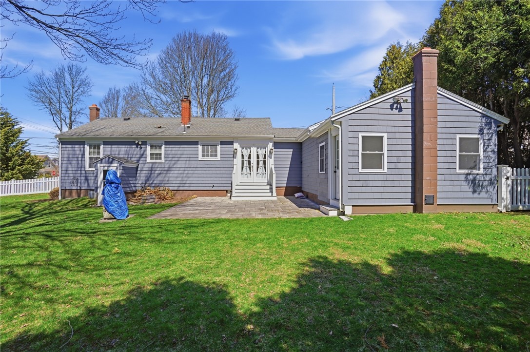 6 Rosita Avenue
