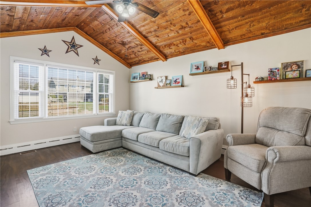 6 Rosita Avenue