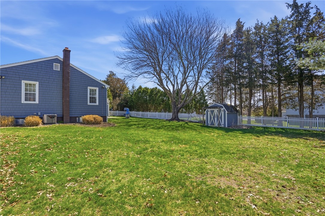 6 Rosita Avenue