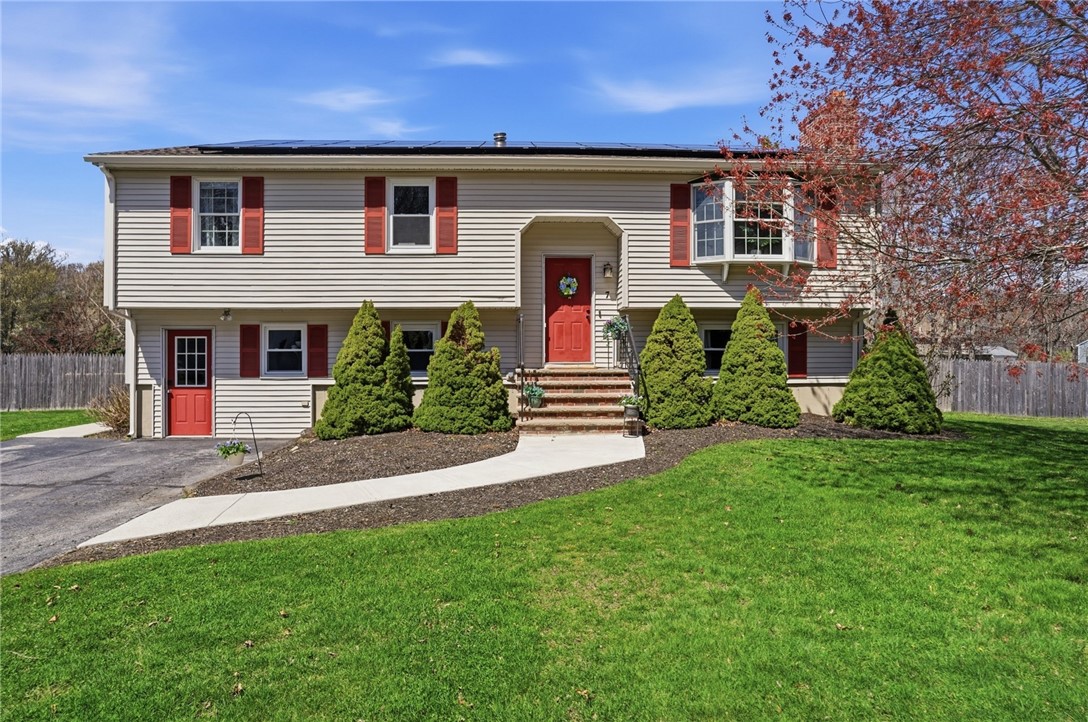 7 Jennifer Drive