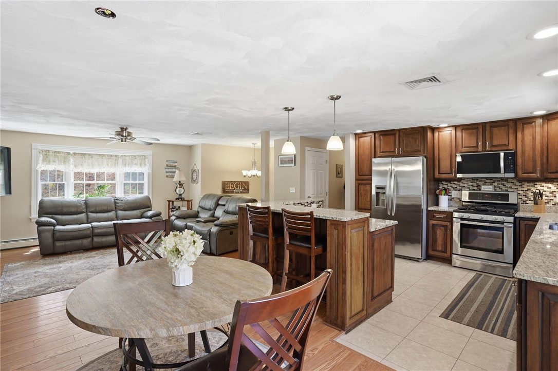 7 Jennifer Drive