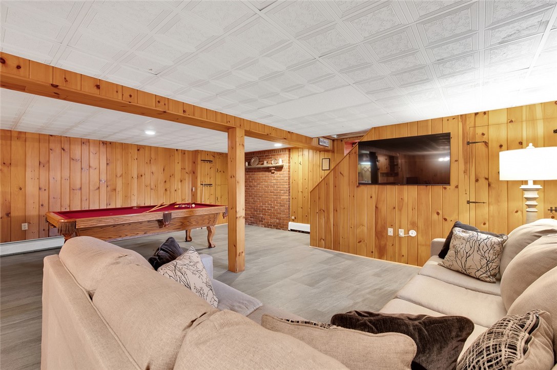 85 Treasure Road