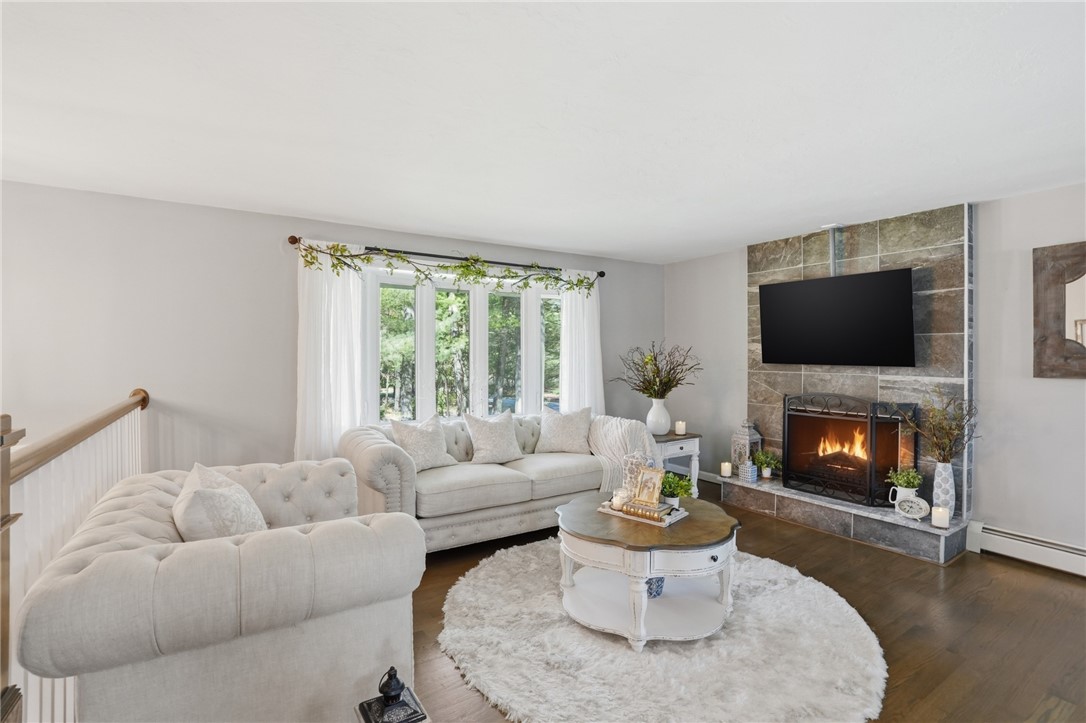75 OAK DELL Circle
