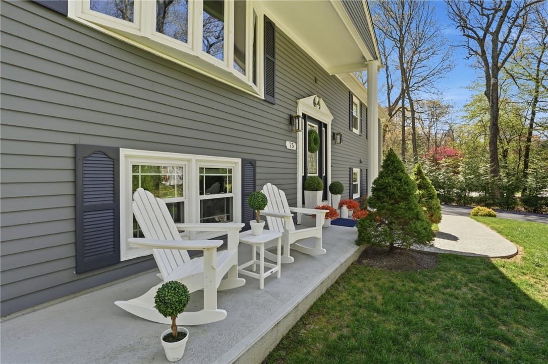 75 OAK DELL Circle