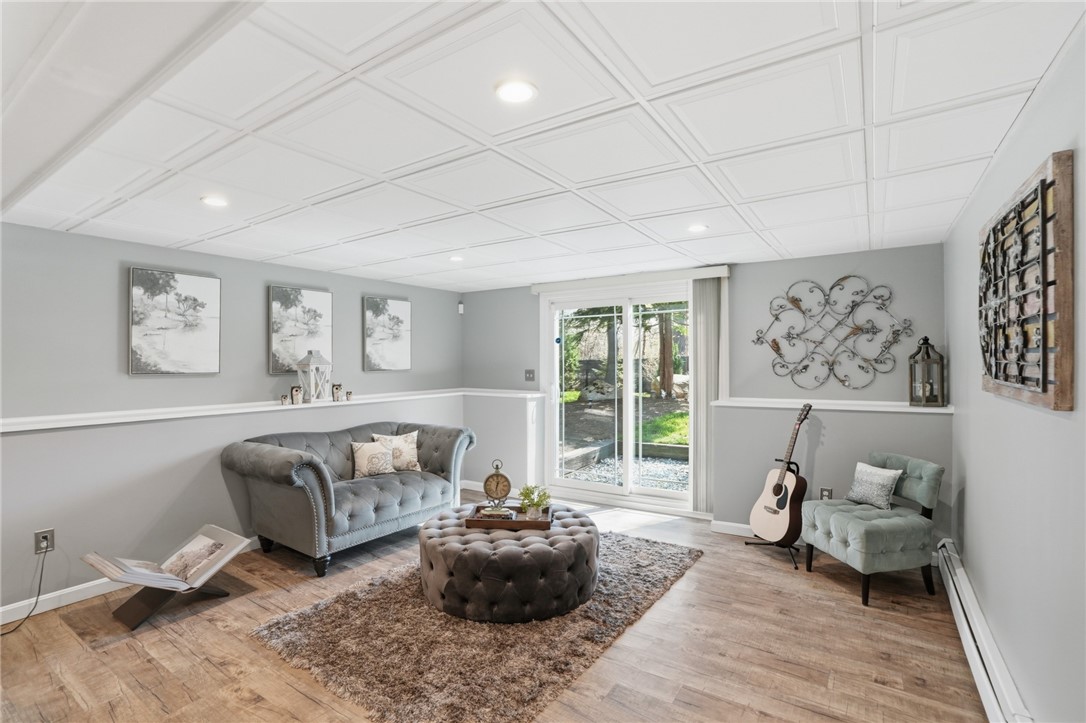 75 OAK DELL Circle