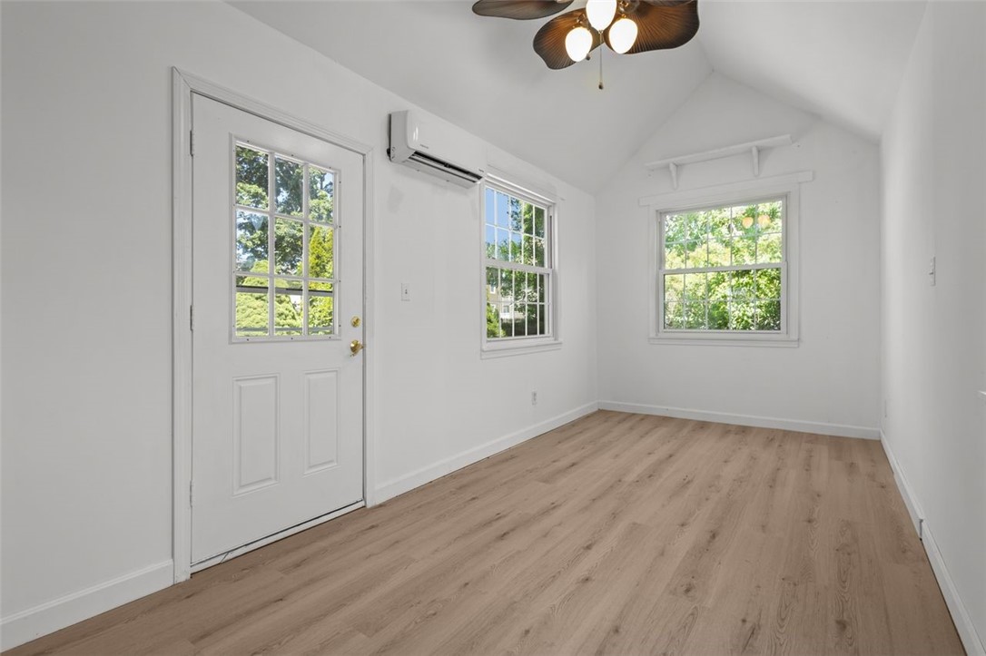 121 Samuel Avenue