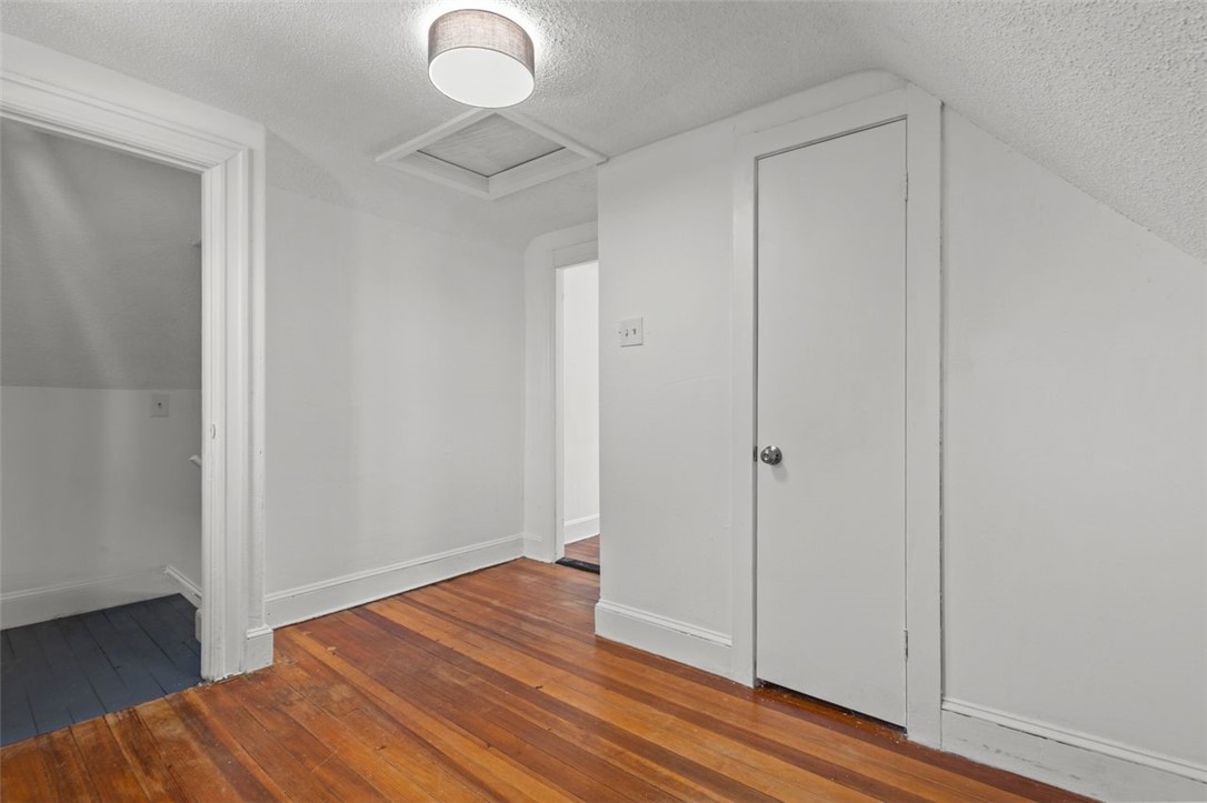 121 Samuel Avenue