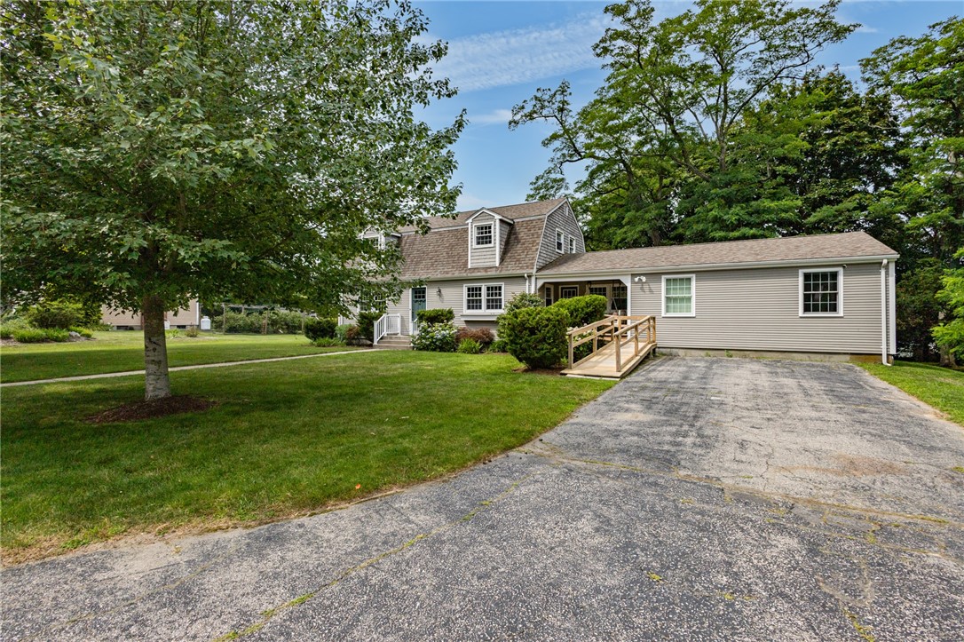 7 Heritage Road