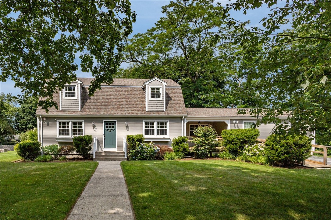 7 Heritage Road