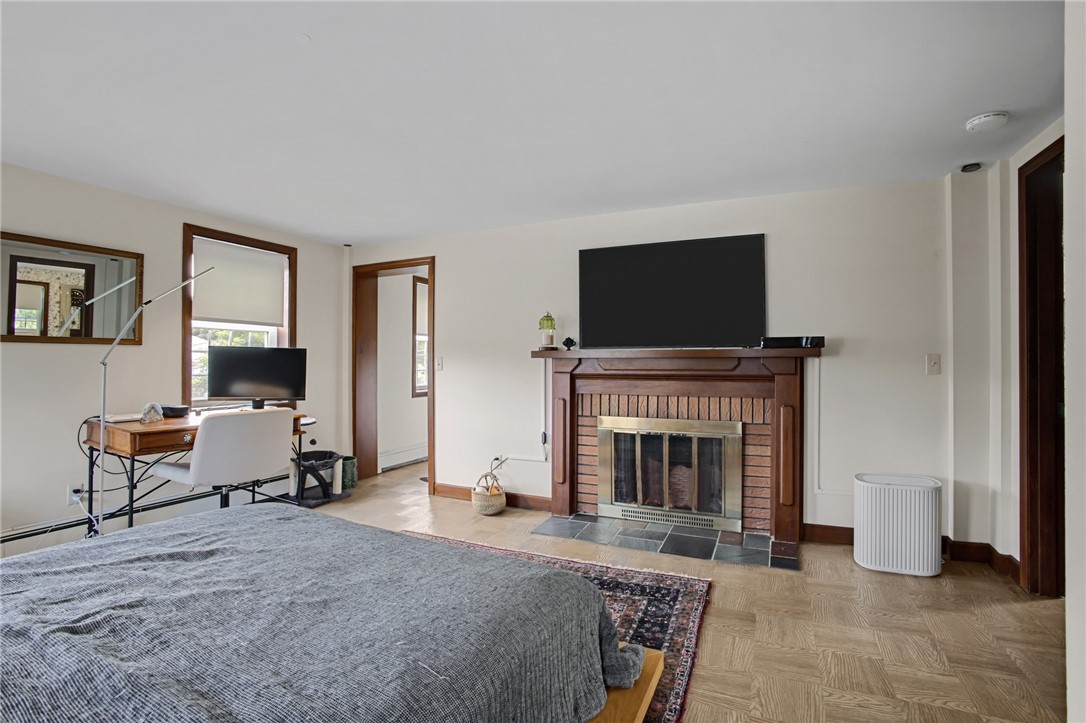 1 Sayles Hill Road