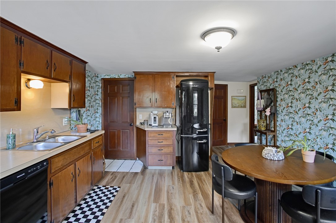 1 Sayles Hill Road