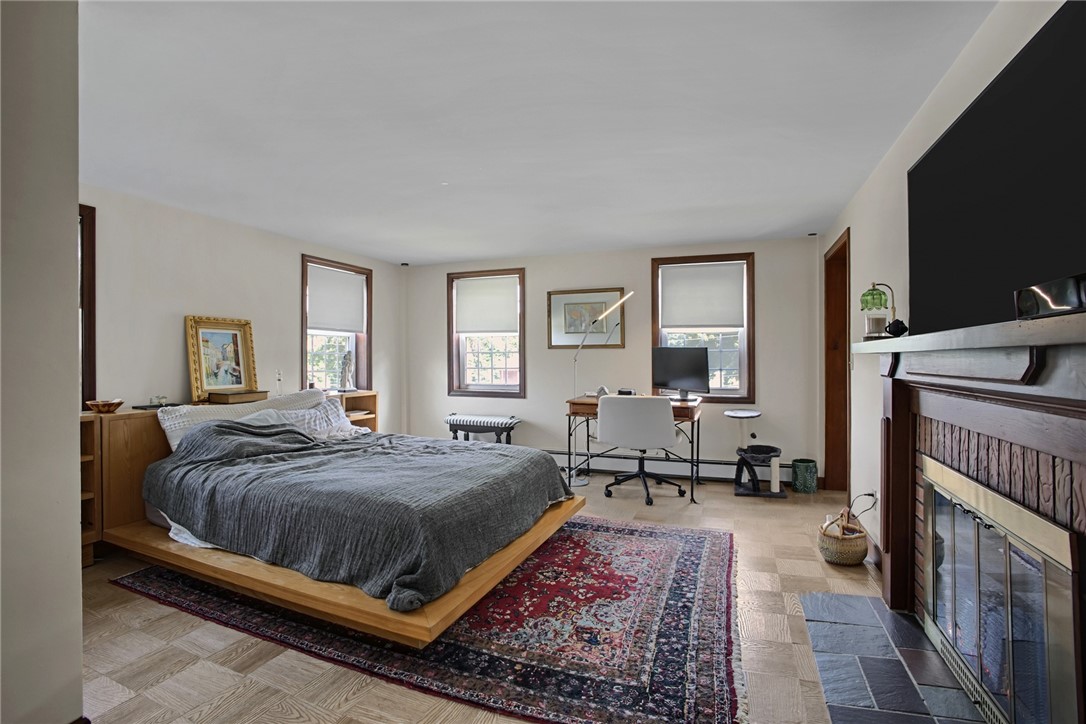 1 Sayles Hill Road