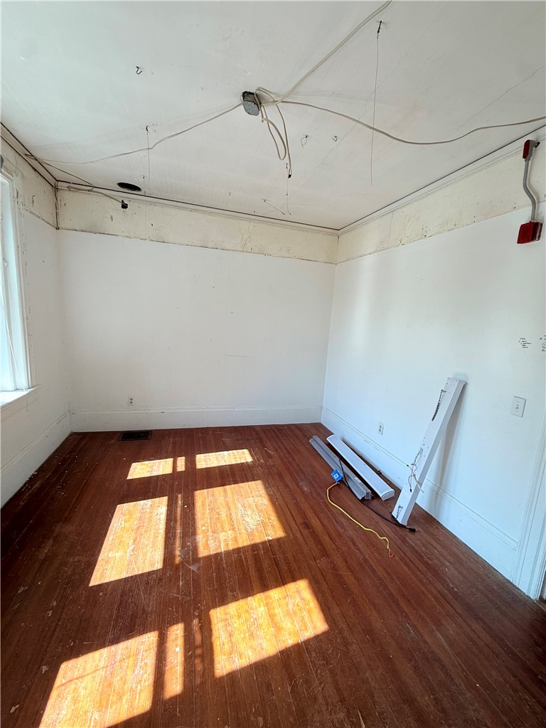 7 Lanphear Street