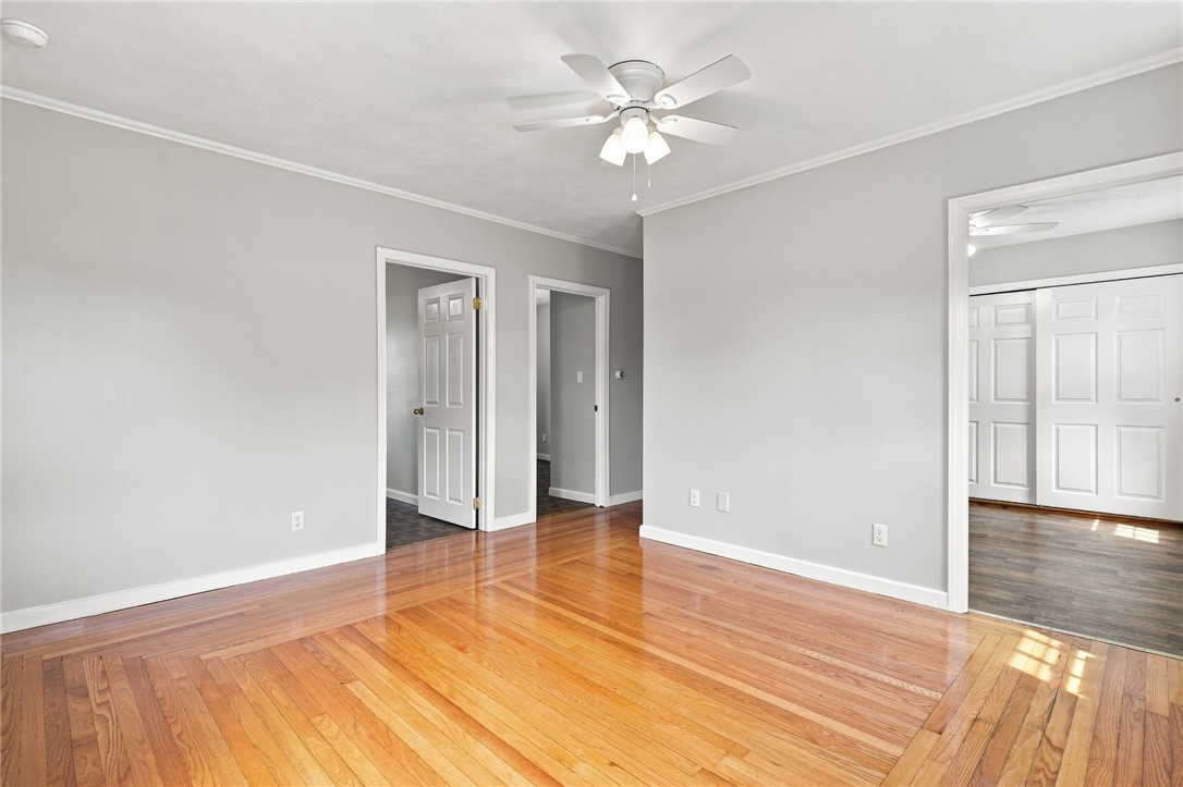 51 Pettaconsett Avenue