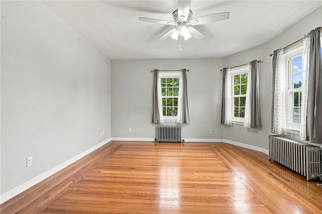 51 Pettaconsett Avenue