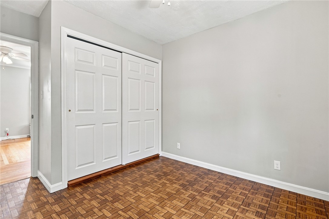 51 Pettaconsett Avenue