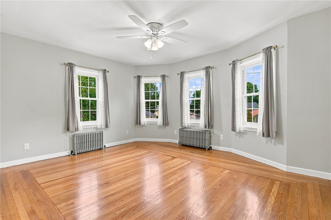 51 Pettaconsett Avenue