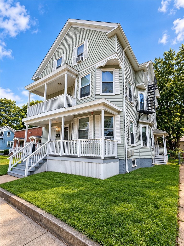 376 North Main Street