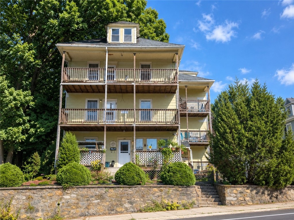 274 Diamond Hill Road