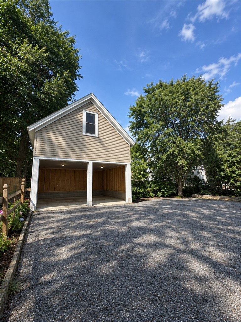 274 Diamond Hill Road