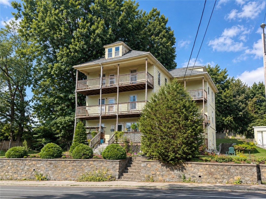 274 Diamond Hill Road
