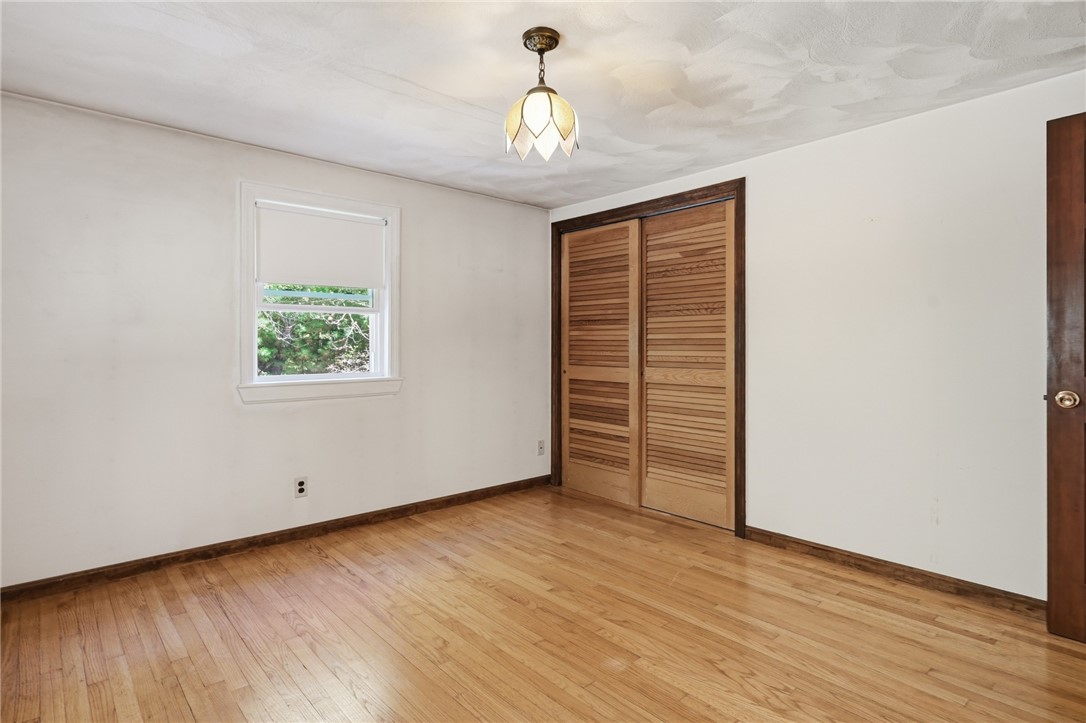 19 Crestwood Drive