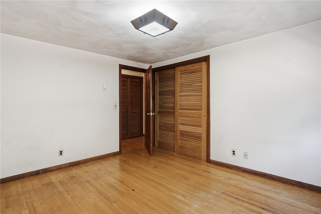 19 Crestwood Drive