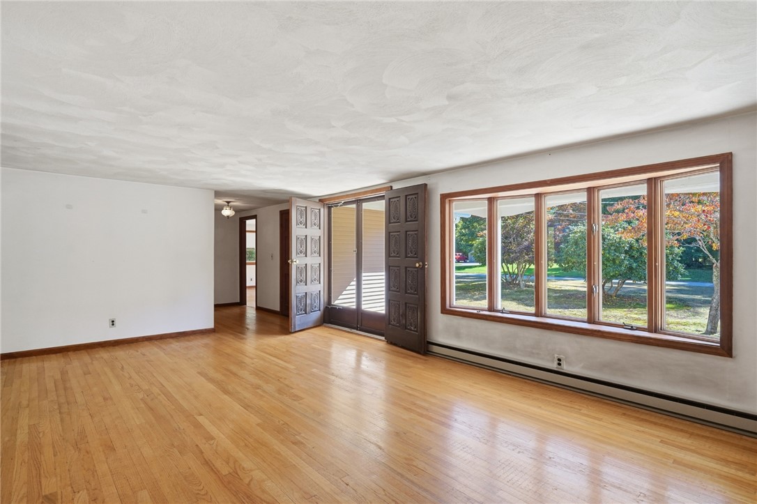 19 Crestwood Drive