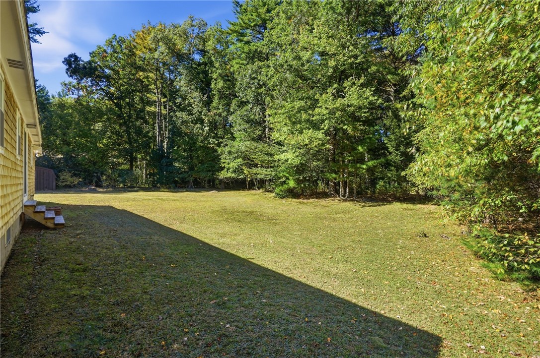 19 Crestwood Drive