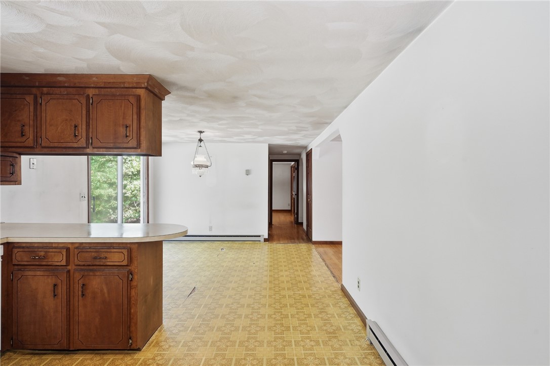 19 Crestwood Drive