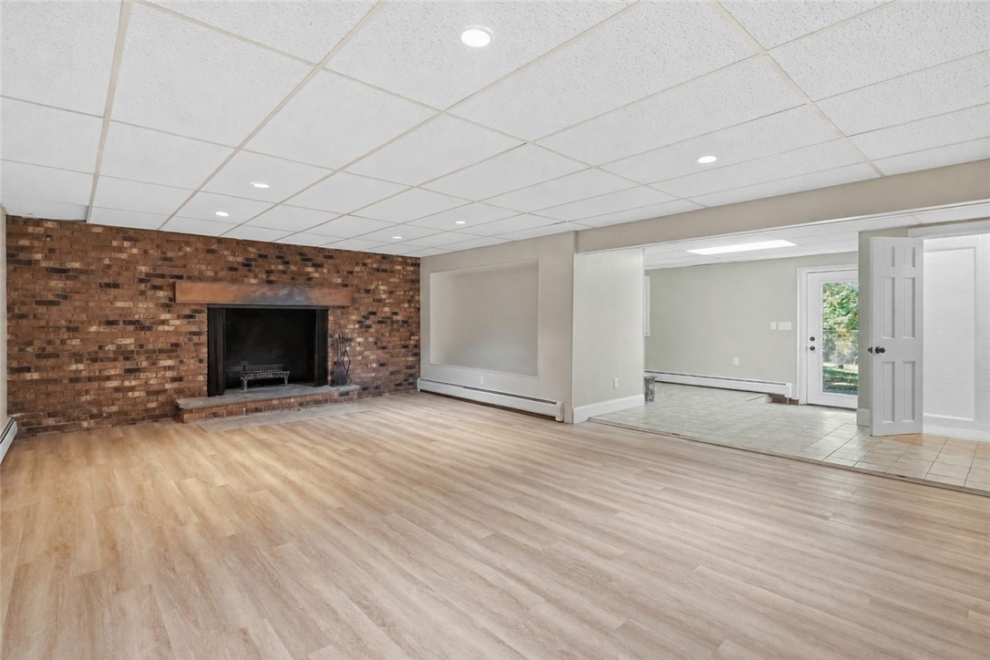 82 Mapleville Road
