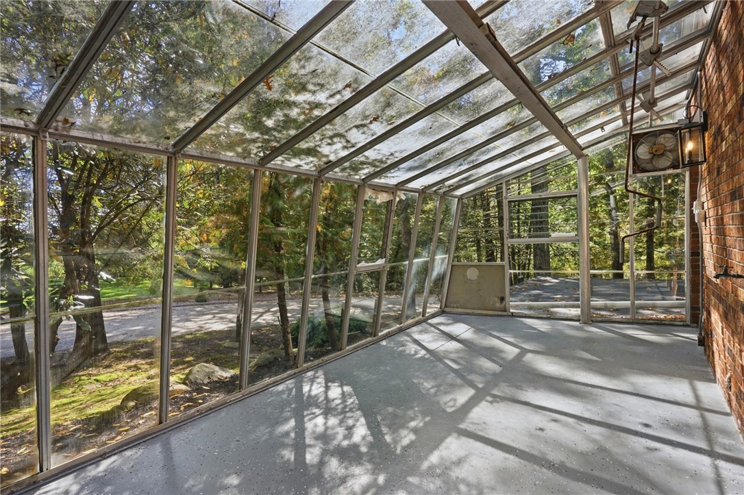 82 Mapleville Road