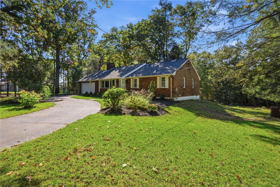 82 Mapleville Road