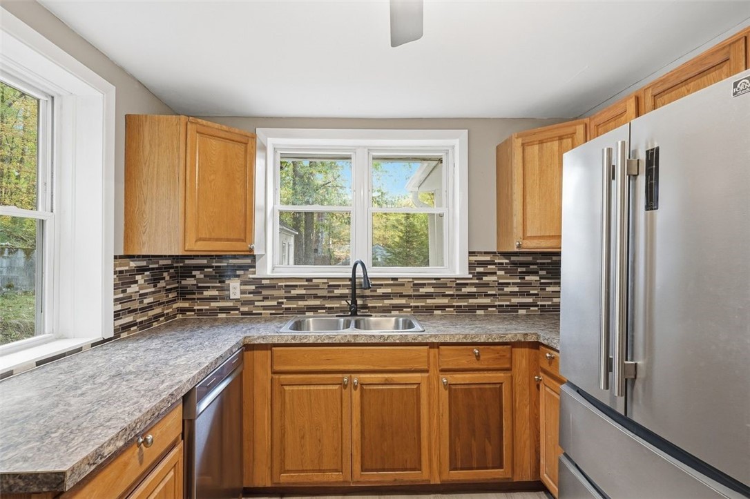 15 Pawtucket Avenue