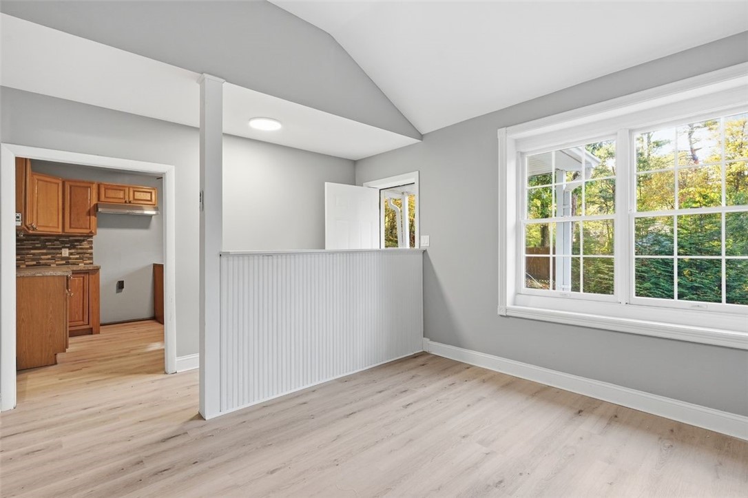 15 Pawtucket Avenue