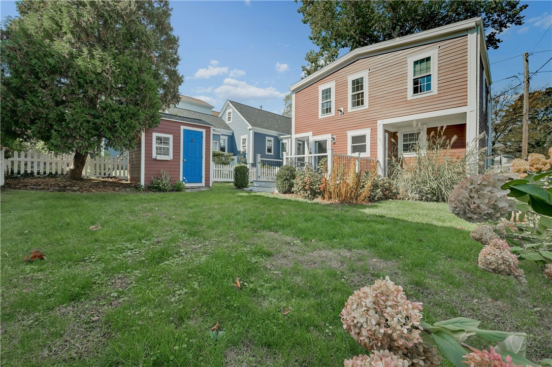 114 Constitution Street