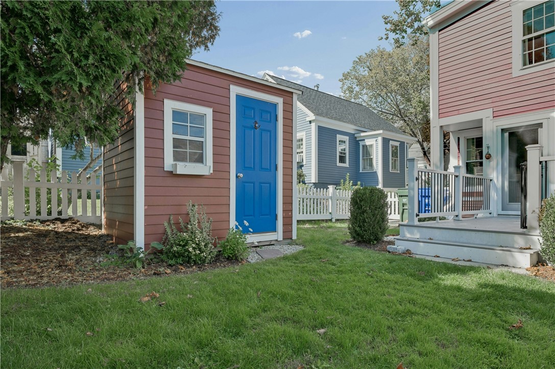 114 Constitution Street