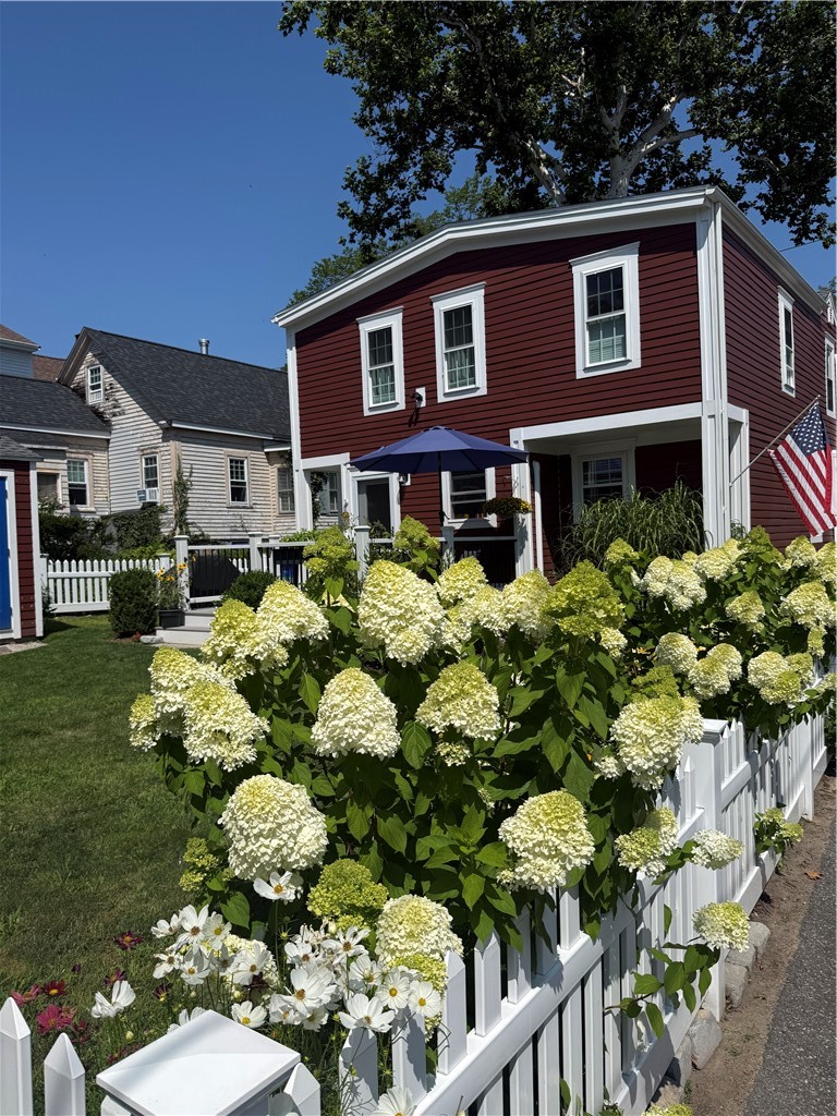 114 Constitution Street