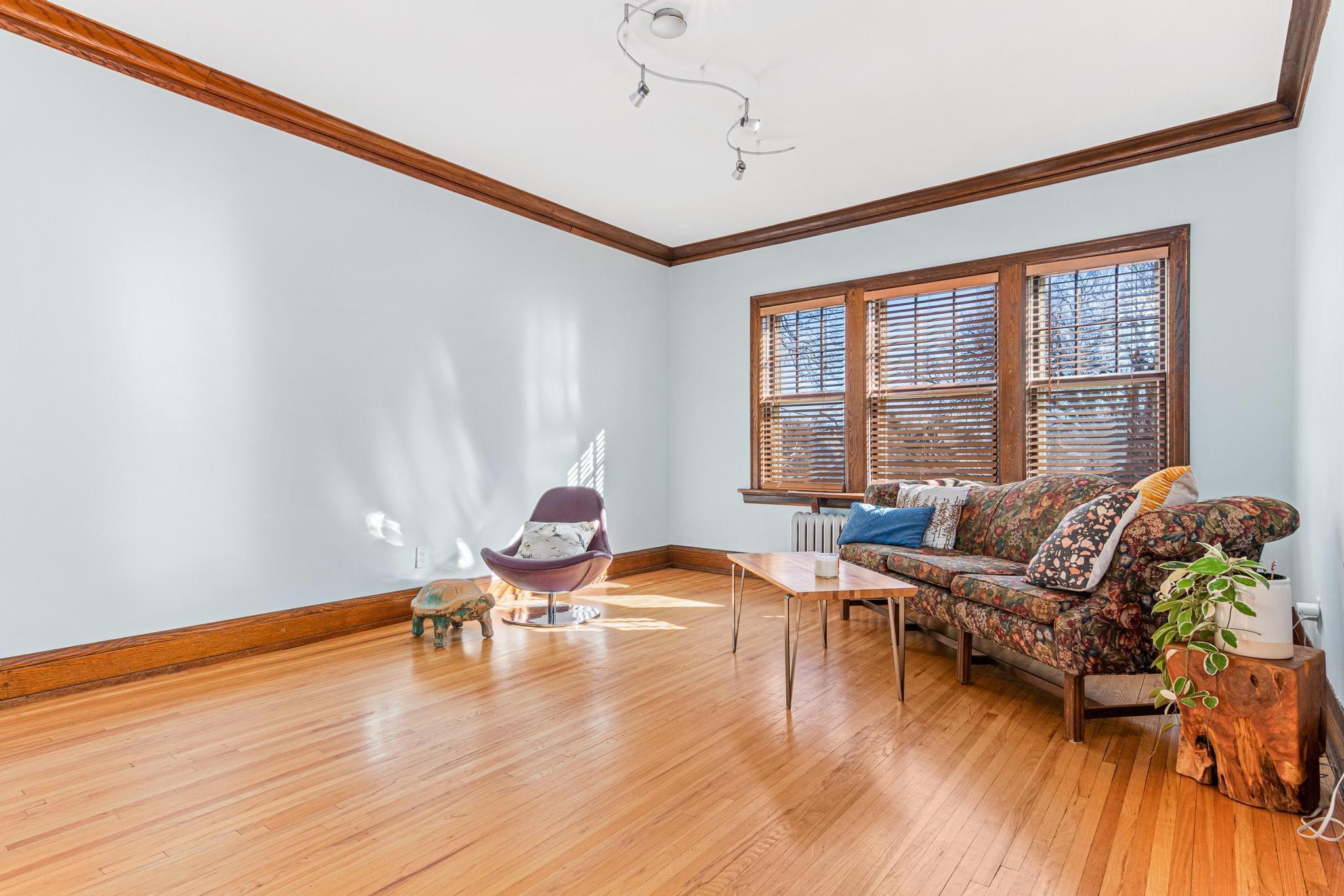 4319 Bryant Avenue S Unit: C204