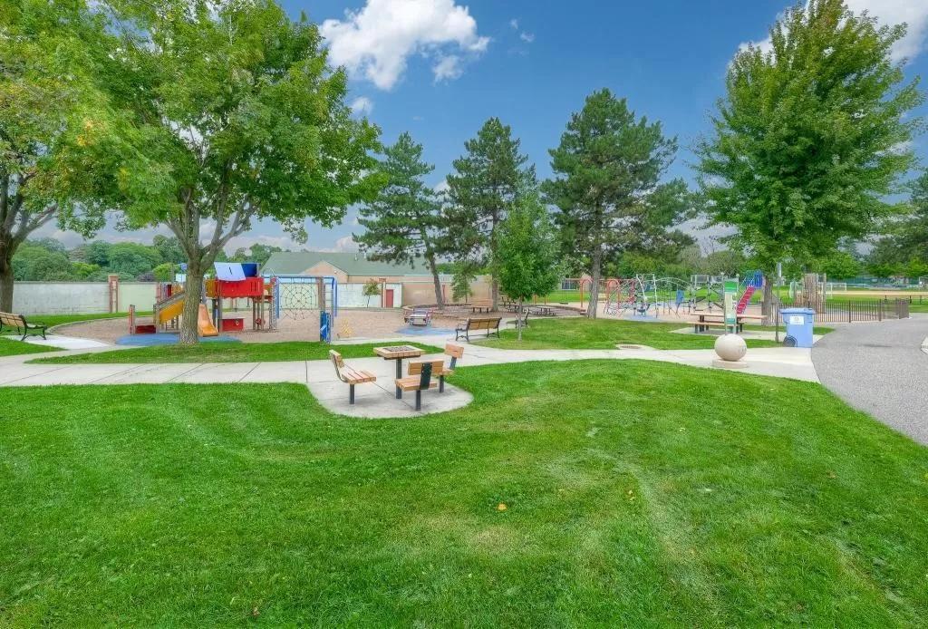 4319 Bryant Avenue S Unit: C204