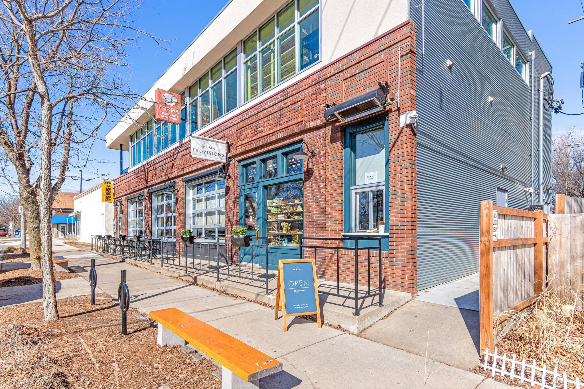 4319 Bryant Avenue S Unit: C204