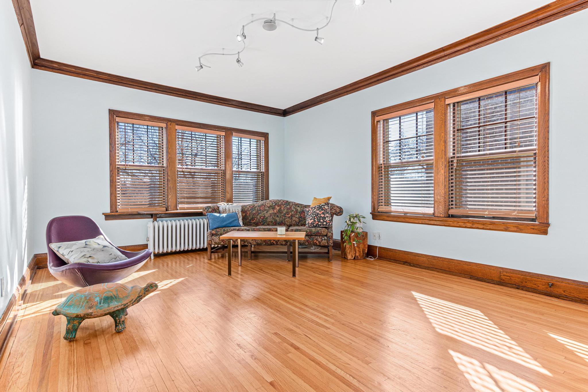 4319 Bryant Avenue S Unit: C204