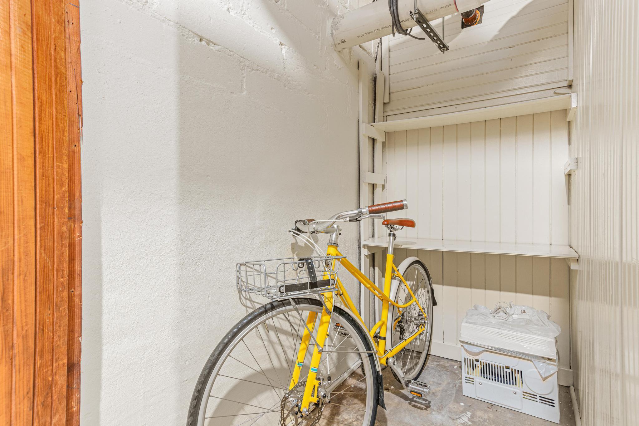 4319 Bryant Avenue S Unit: C204