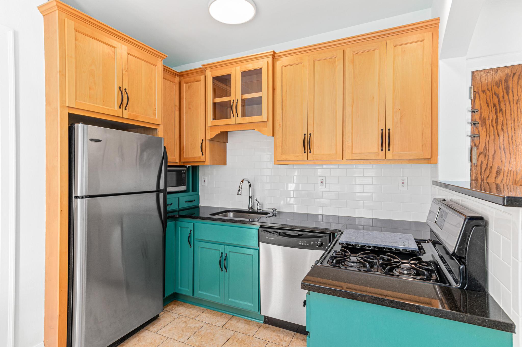 4319 Bryant Avenue S Unit: C204